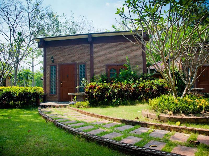 Khao Nam Fah Resort Пакчонг Экстерьер фото